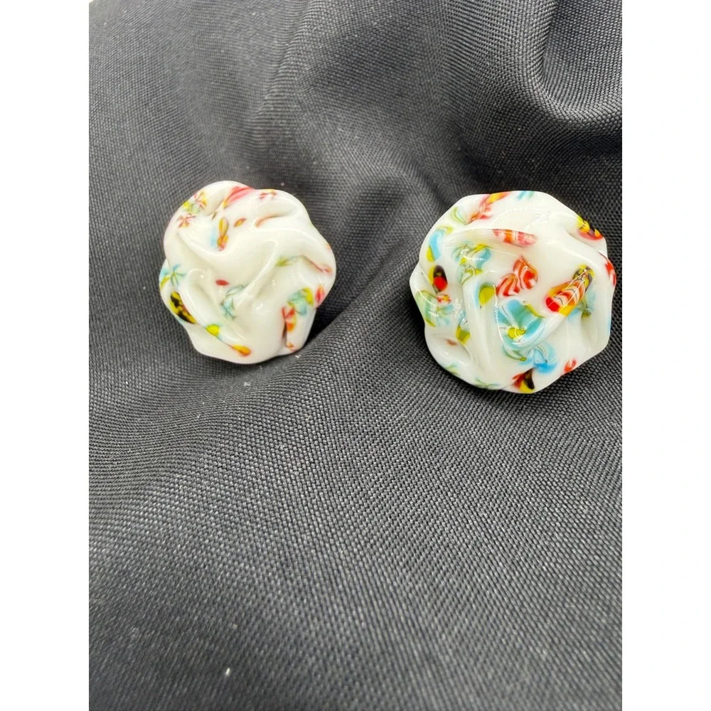 Vintage Japan Milk Glass Confetti Millefiori Clip On Earrings Multi Color White